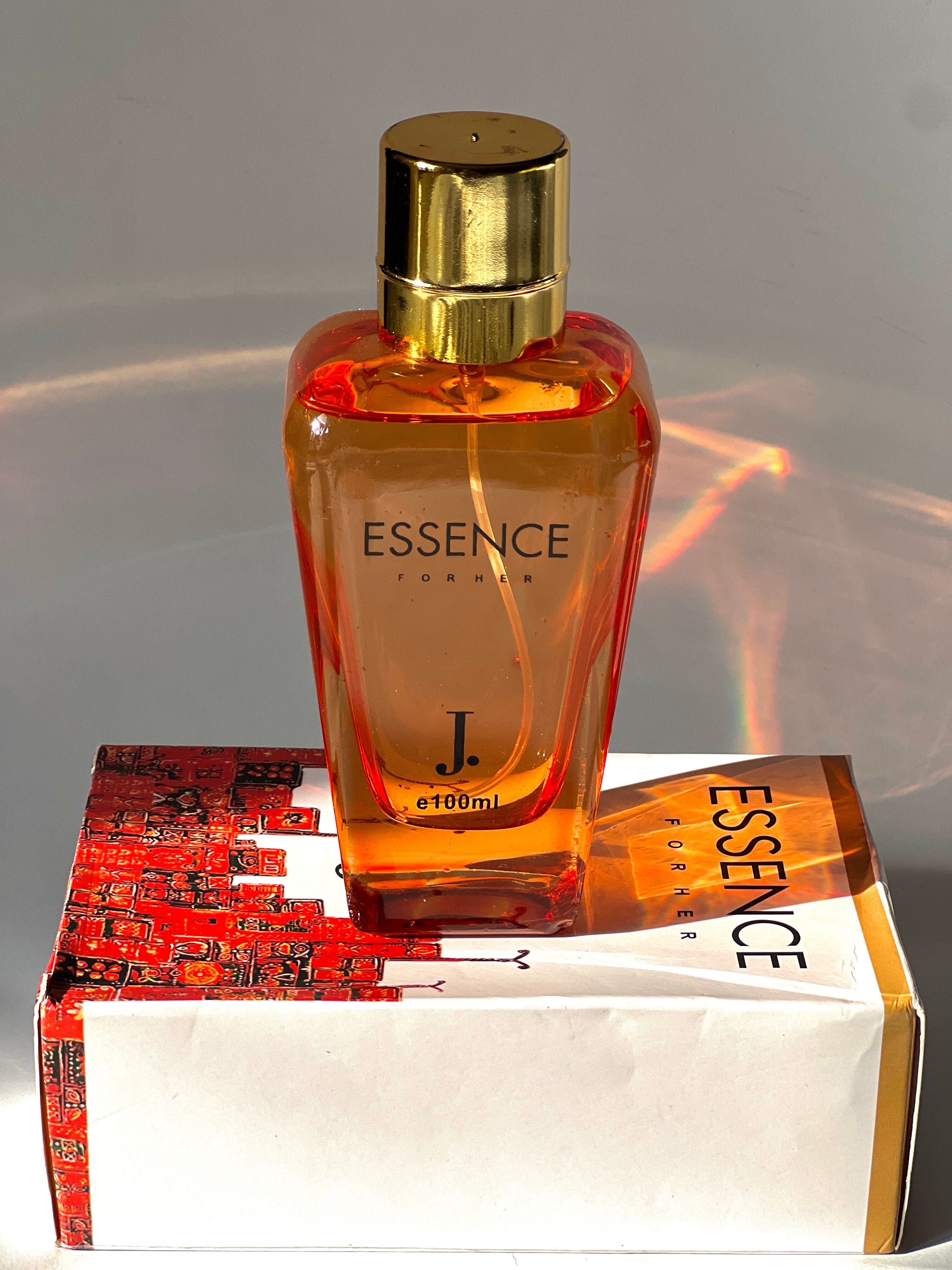 Buy 1 Get 1 Free🔥 - Pack of 2 Perfume (Ess+Jnn) + Free Delivery